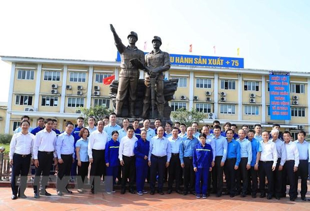 Đúc Tượng Truyền Thần Người Thợ Mỏ Tại Công Ty Than Hà Lầm – TKV Quảng Ninh - Ảnh chi tiết 8