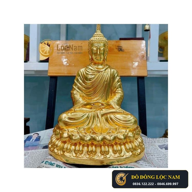 Tượng Thích Ca Dát Vàng 24K Cao 47cm mang lại phong thủy, phù hộ an bình