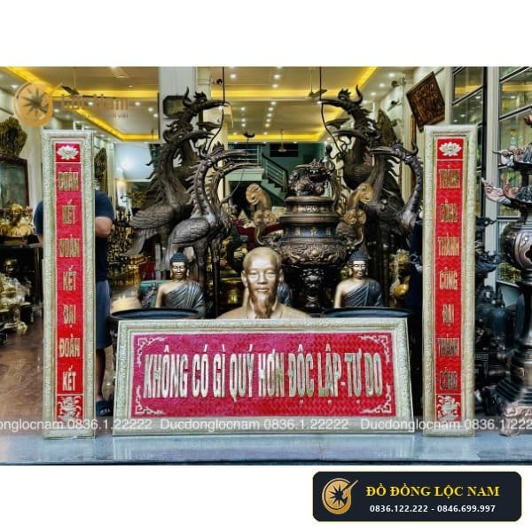 Tranh Chữ Bằng Đồng