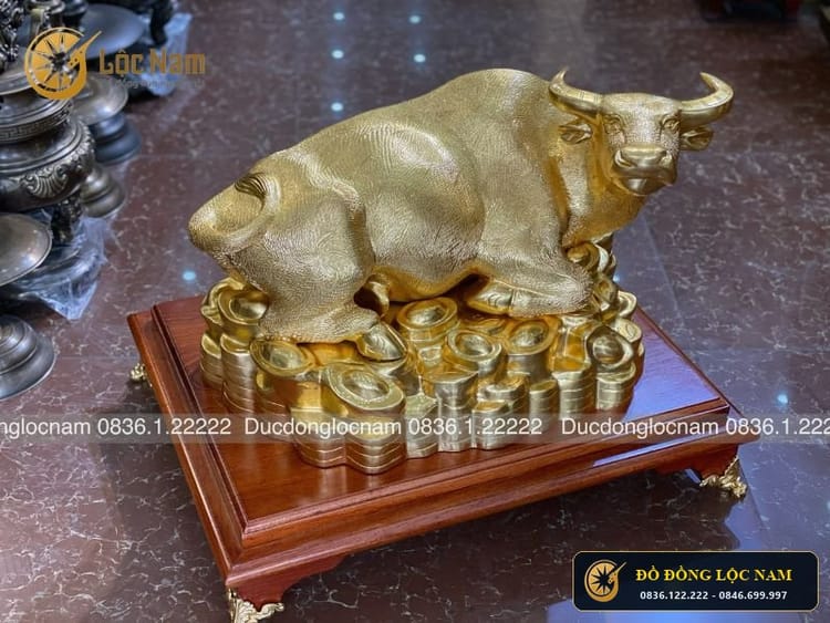 Tượng Trâu Đồng Tài Lộc Dát Vàng 9999