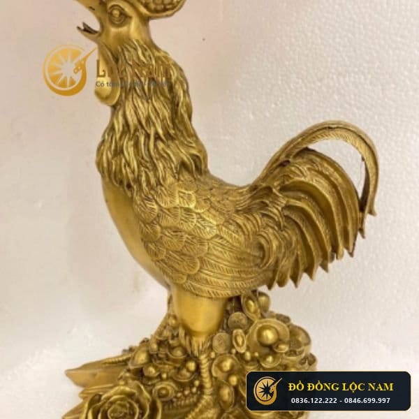 Tượng Gà Đồng Vàng