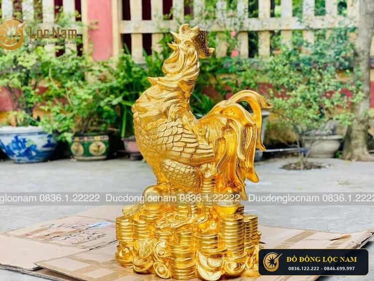 Tượng Gà Phong Thủy Bằng Đồng Dát Vàng 9999