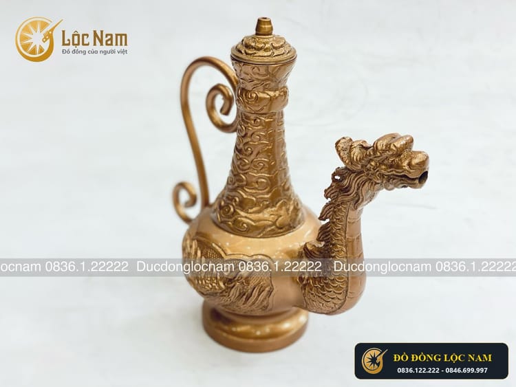 Bộ Ấm Khay Chén Bằng Đồng Đỏ Mộc góc chụp 1