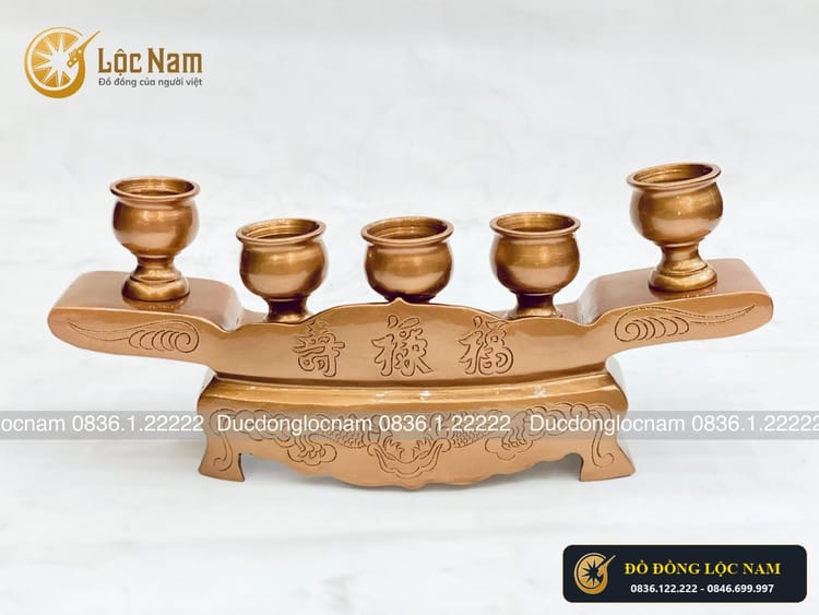 Bộ Ấm Khay Chén Bằng Đồng Đỏ Mộc góc chụp 2