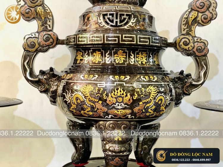 Bộ Đồ Thờ Đầy Đủ Phụ Kiện Bằng Đồng Khảm Ngũ Sắc Cao 60cm góc chụp 2