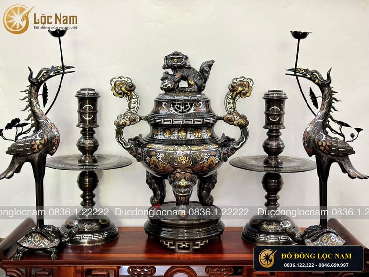 Đỉnh Thờ Ngũ Sự Bằng Đồng Khảm Ngũ Sắc Cao 70cm