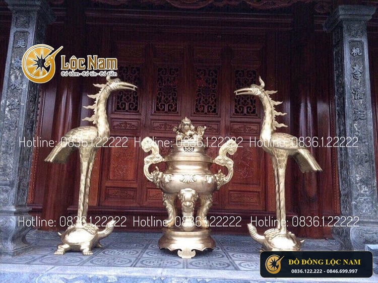 Đỉnh Và Hạc Thờ Bằng Đồng Catut Lắp Cho Nhà Đền