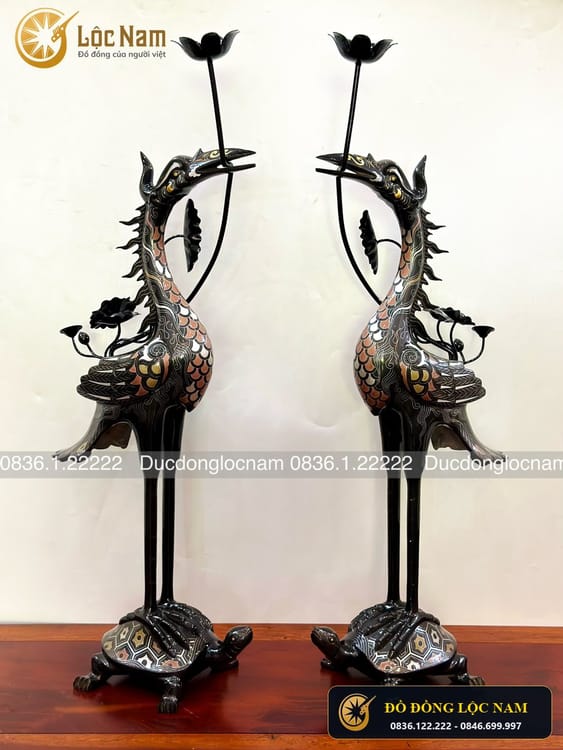Đôi Hạc Thờ Bằng Đồng Đỏ Khảm Ngũ Sắc Bộ 70cm góc chụp 1