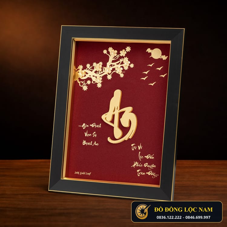 Tranh Chữ An Bằng Đồng Dát Vàng 24K Cỡ Vừa góc chụp 2