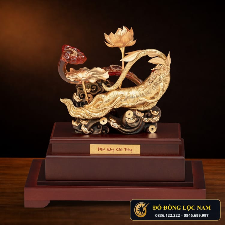 Mô Hình Củ Nhân Sâm Mạ Vàng 24K Trường Thọ Phúc Lộc