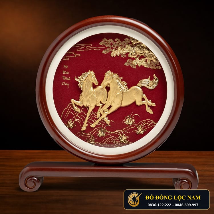 Đĩa Đồng Mã Đáo Thành Công Mạ Vàng Hình Tròn