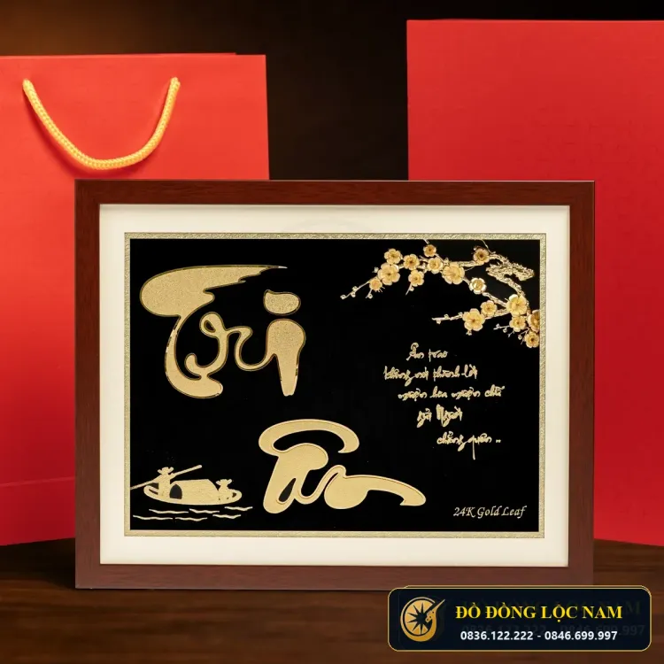 Tranh Tri Ân Mạ Vàng Nền Đen Sang Trọng góc chụp 2