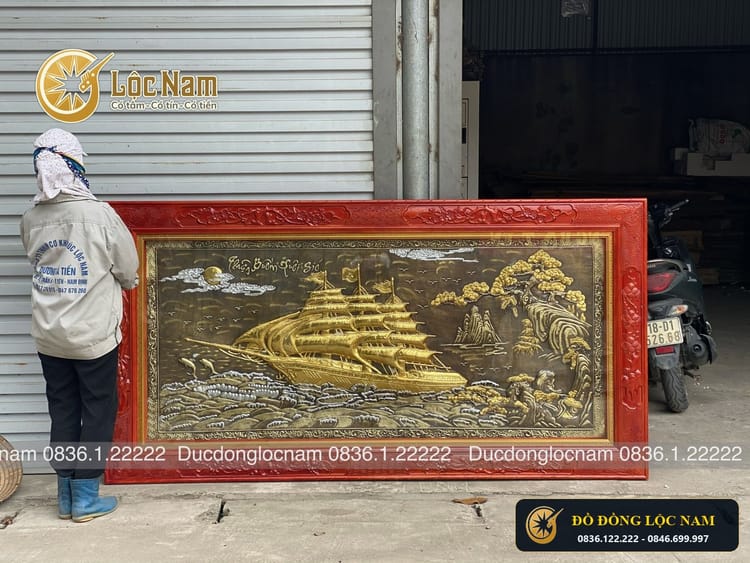 Tranh Thuận Buồm Xuôi Gió Bằng Đồng 2m3 x 1m2 Dát Vàng Khung Gỗ Gụ góc chụp 1