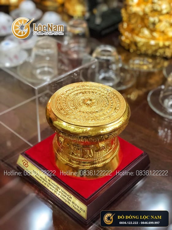 Quả Trống Đồng Mạ Vàng - Quà Tặng Lý Tưởng Cho Doanh Nghiệp góc chụp 1