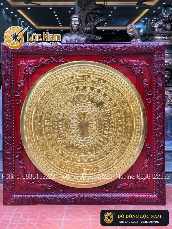 Tranh Trống Đồng Duc Mat 80cm Khung Gỗ Hương góc chụp 1