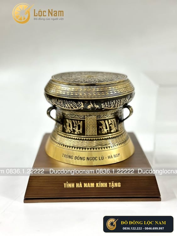 Trống Đồng Qua Tang Luu Niem Bằng Đồng Dk15cm Uy Ban Tinh Ha Nam