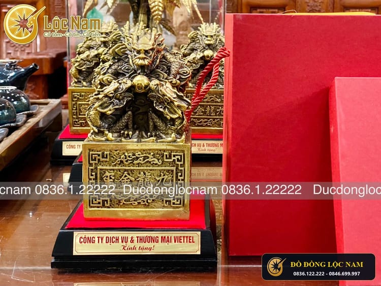 Ấn Rồng Bằng Đồng Phong Thủy Cao 17cm góc chụp 2