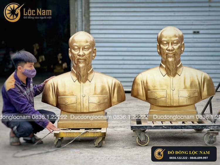 Tượng Bác Hồ Bán Thân Bằng Đồng Đỏ Cao 1m