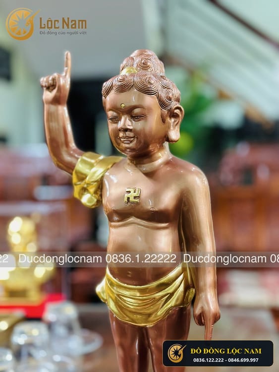 Tượng Đản Sinh Bằng Đồng Dát Vàng Điểm Cao 52cm góc chụp 2