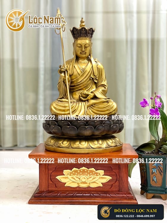 Tượng Địa Tạng Vương Bồ Tát Bằng Đồng Cao 45cm góc chụp 2