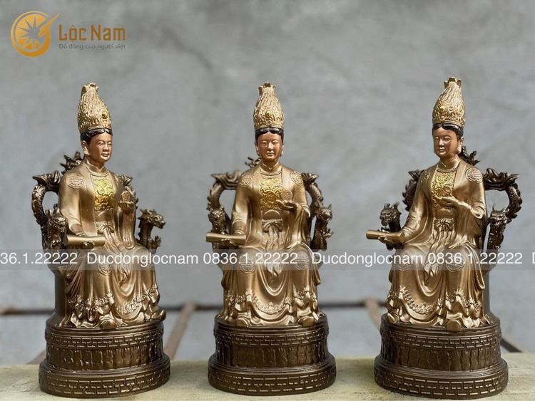 Tượng Mẫu Cửu Trùng Thiên Bằng Đồng Cao 25cm góc chụp 2