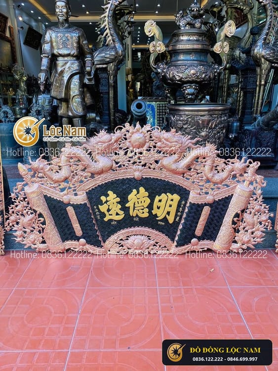 Cuốn thư câu đối bằng đồng đỏ nền đen dát vàng chữ 9999 - kt 1m76