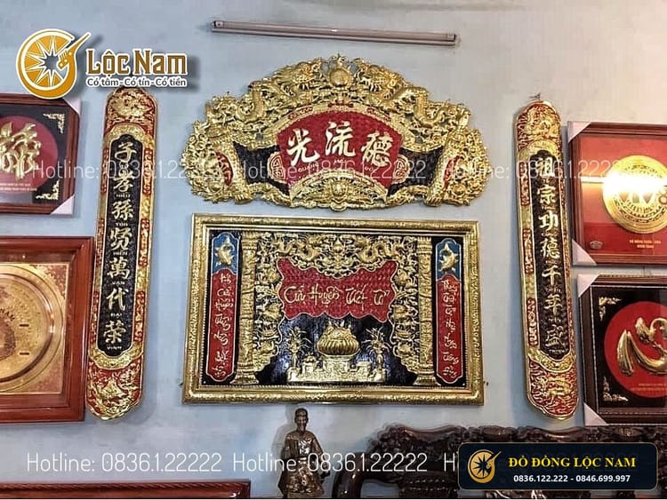 Cuốn thư câu đối đồng vàng nền đỏ 1m76