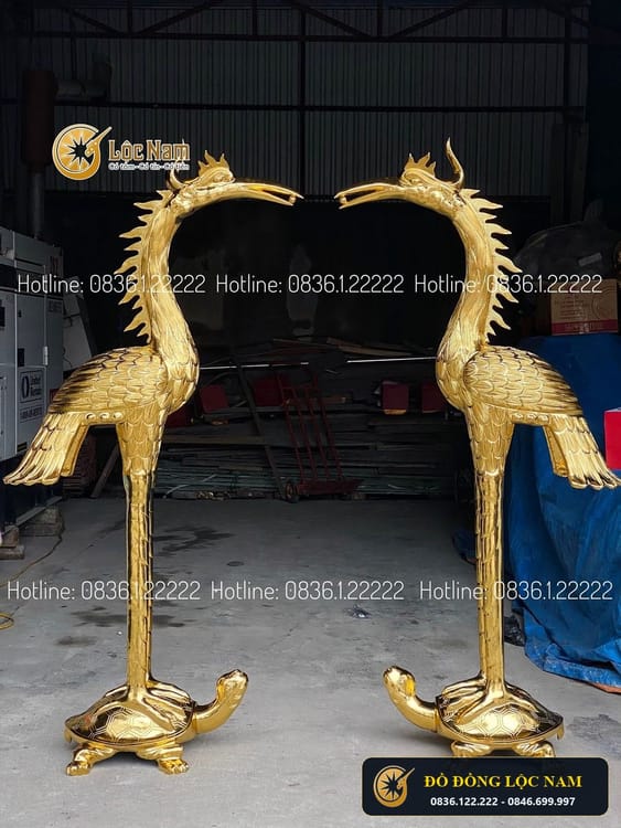 Hạc thờ bằng đồng đỏ cao 1m8 dát vàng 9999