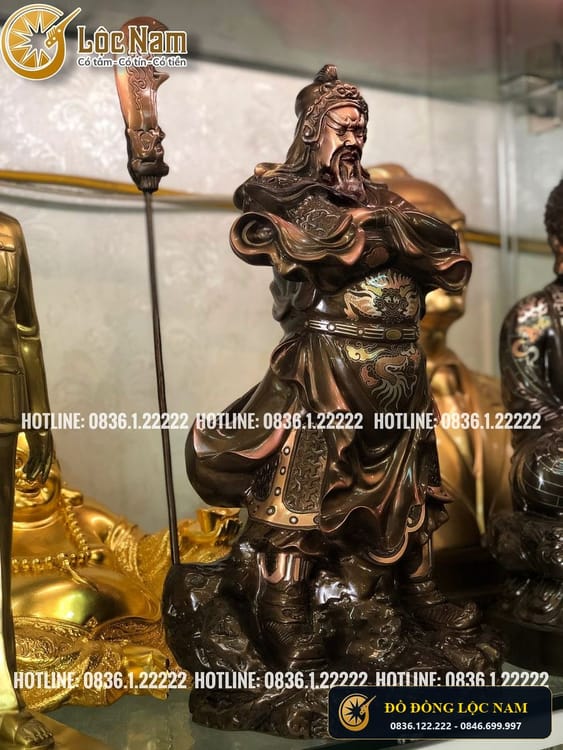 Tượng quan công bằng đồng khảm bạc vàng