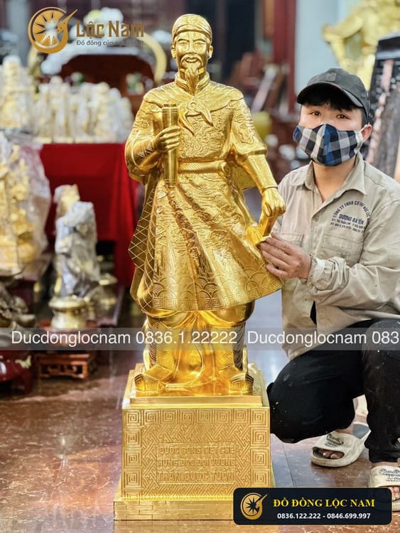 Tượng trần hưng đạo bằng đồng cao 1m2 dát vàng 9999